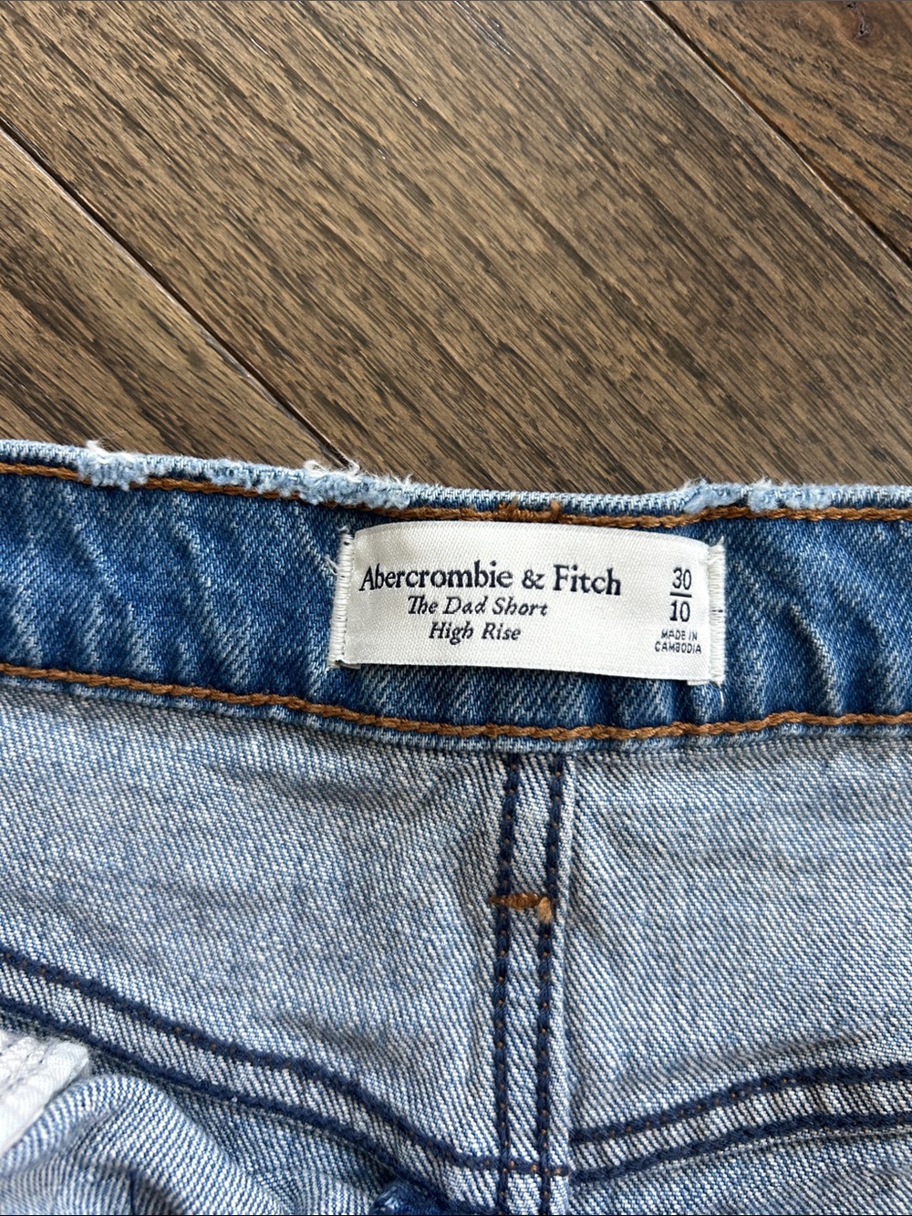 Abercrombie & Fitch the Dad short high-rise - Picture 3 of 3